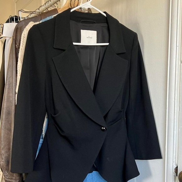Aritzia Selina Blazer - Picture 3 of 5